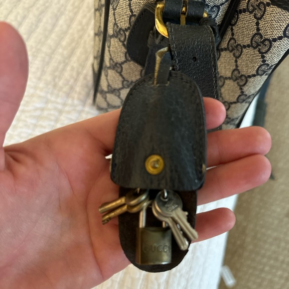 Authentic Vintage Gucci Ophidia crossbody - Picture 6 of 14